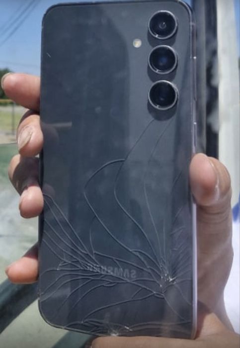 Samsung Galaxy S23 FE 256 ГБ