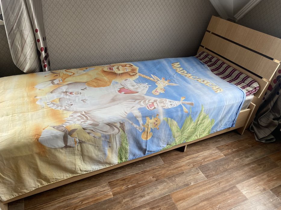 Кровать односпалка