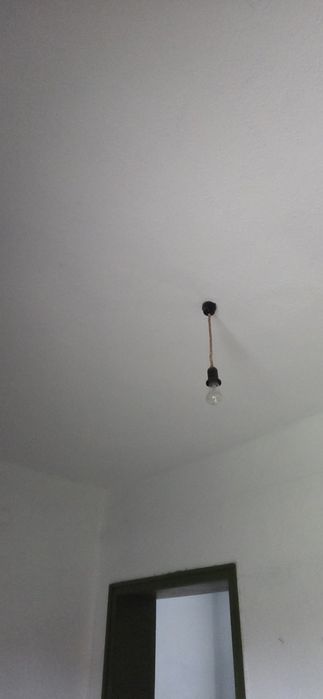 Продавам двуетажна къща