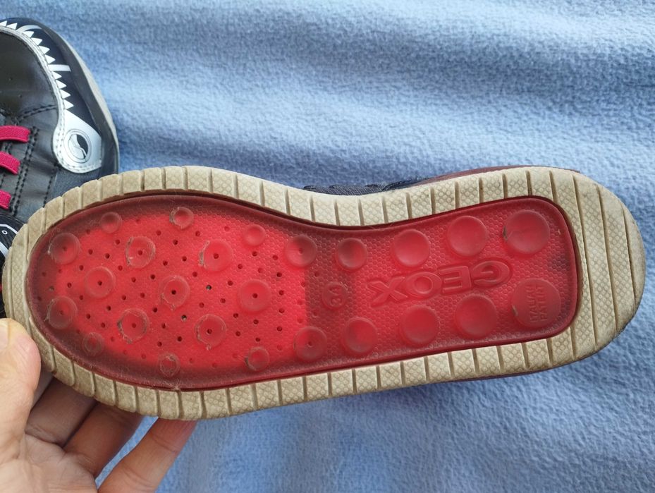 Ecco core-tex,Palladium waterproof и Geox номер 34.