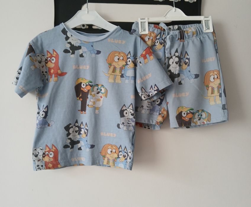 Комплект h&m 4-5 години