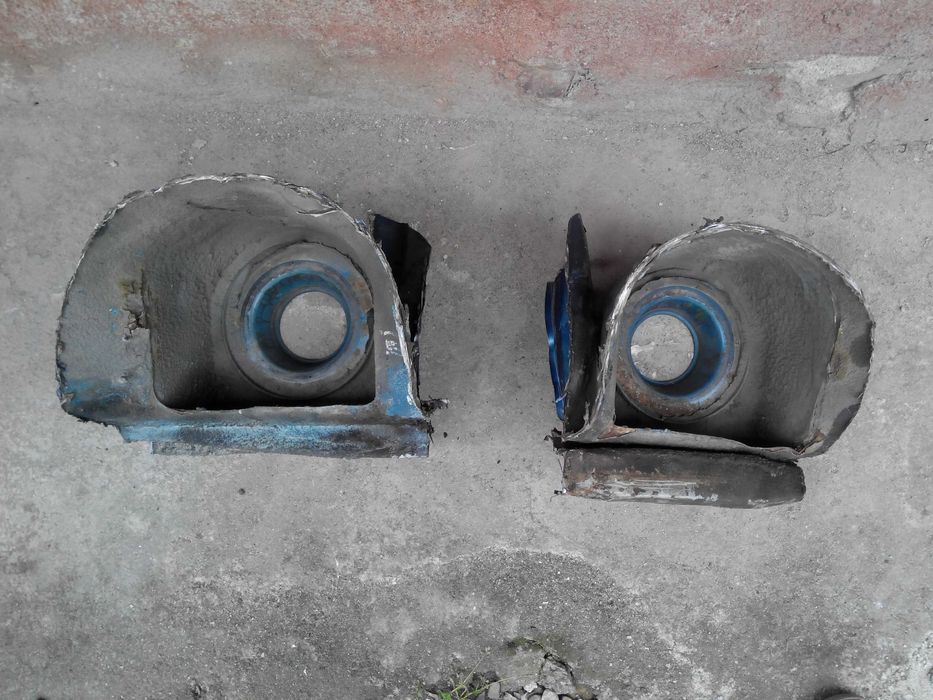 Части Голф 2:,2 мокета,бутони,,,Шумо-изолац. вата