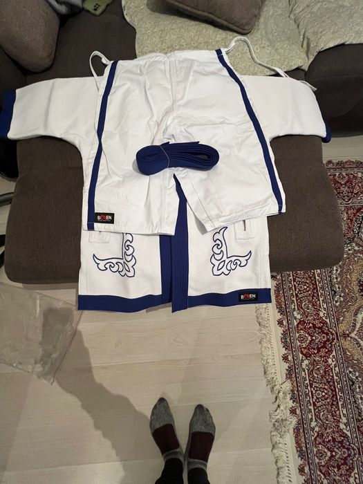 Берен кимано көк