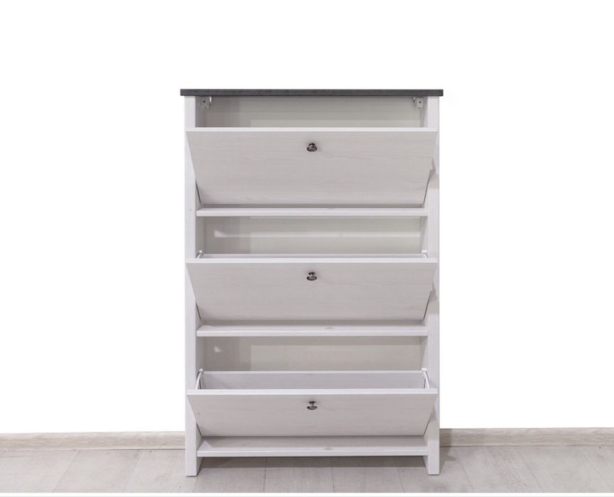 Тумба Обувница сатылады.