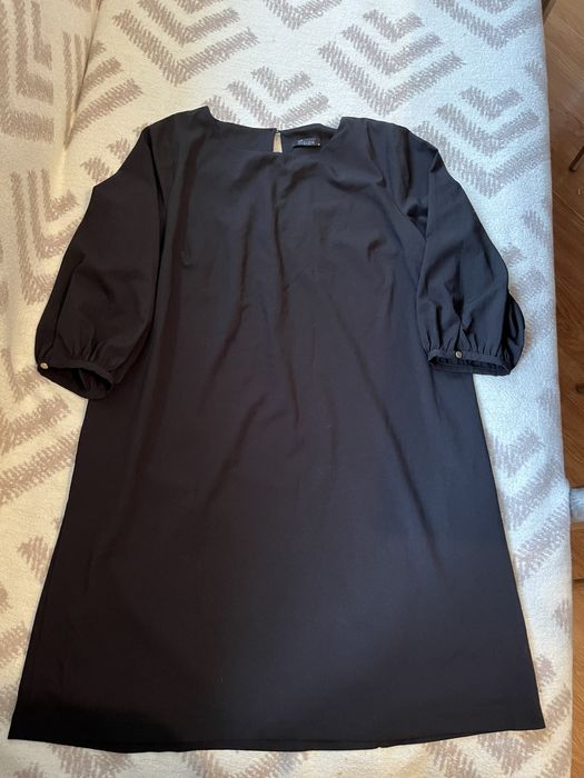 Платья женские б/у