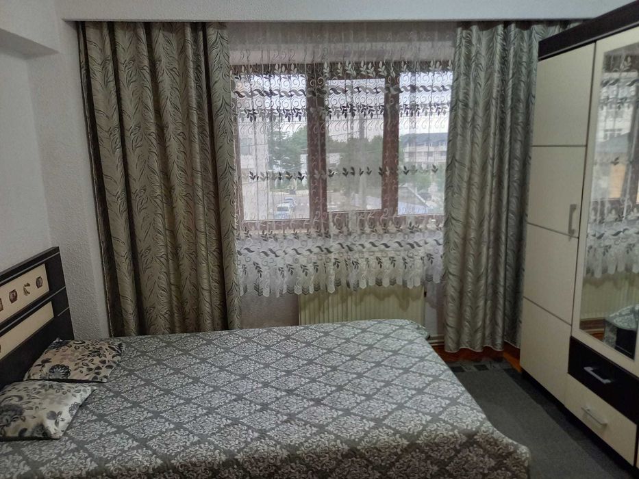Apartament 4 camere zona Stadion