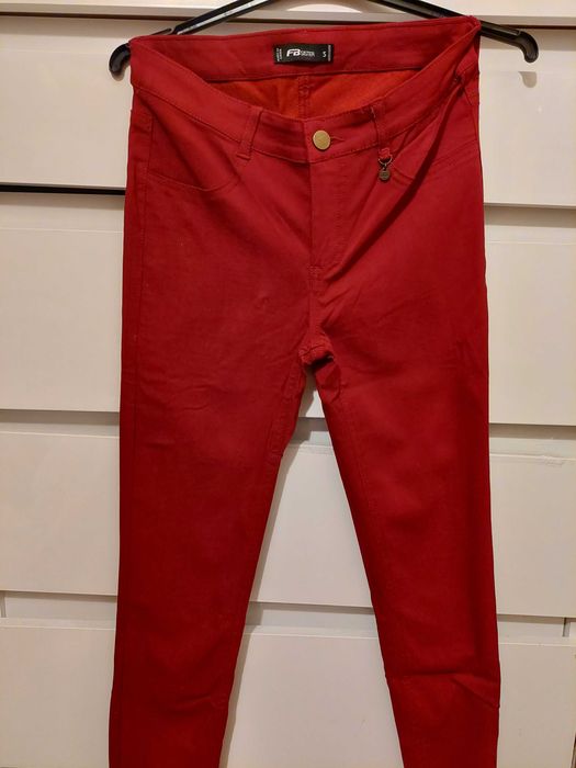 Blugi foarte elastici FBSister, rosii/visnii TRANSPORT GRATUIT