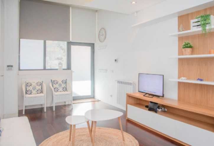 Дава се под наем Двустаен апартамент в София, Зона Б-18 - 55 кв.м за 598.23 € - Снимка #3