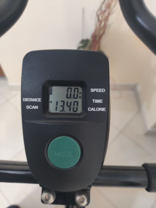 Bicicleta fitness DHS originală