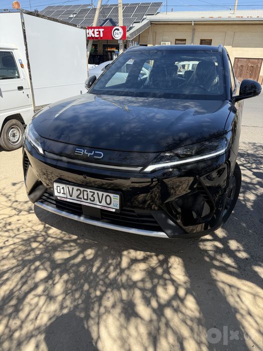 Byd yuan up gibrit 110 km zapas xod benzin 4.5 L