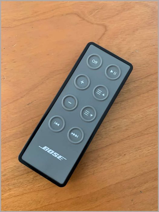 Bose SoundDock протаиивная колонка