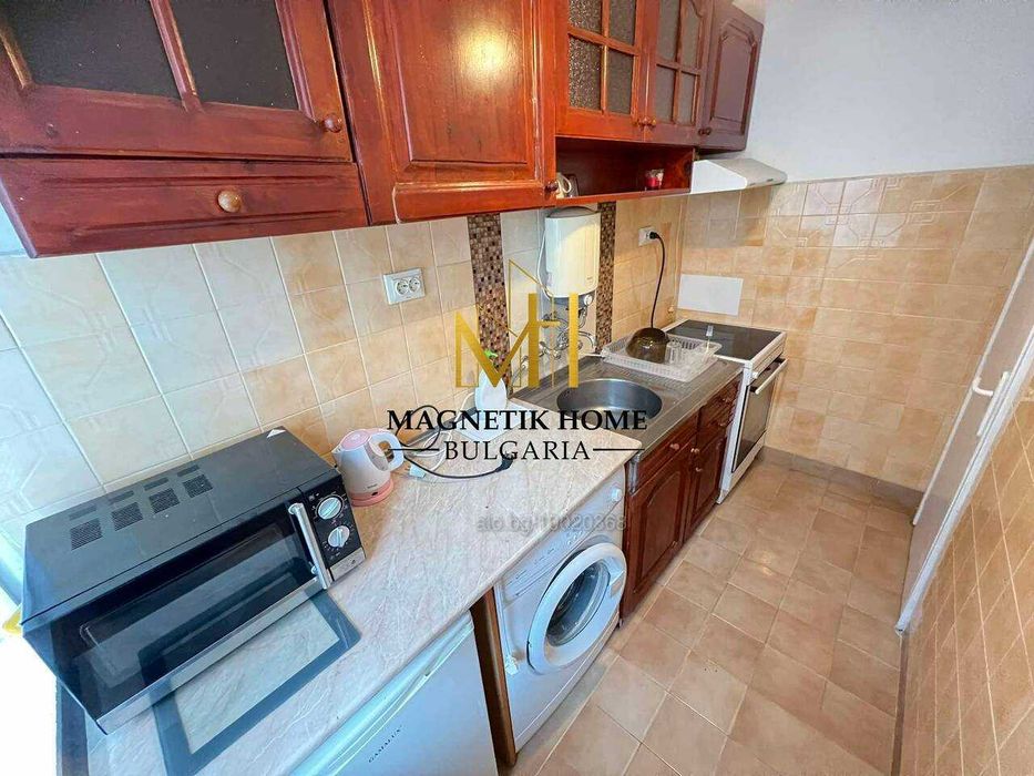 Дава се под наем Двустаен апартамент в Бургас, Лазур - 65 кв.м за 408 € - Снимка #9