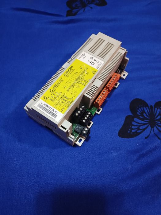 Centralină Honeywell CLSE1L230 230VAC 50/60Hz SERVAL CONTROLLER
