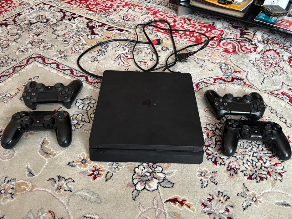 Продам Ps  4 500gb