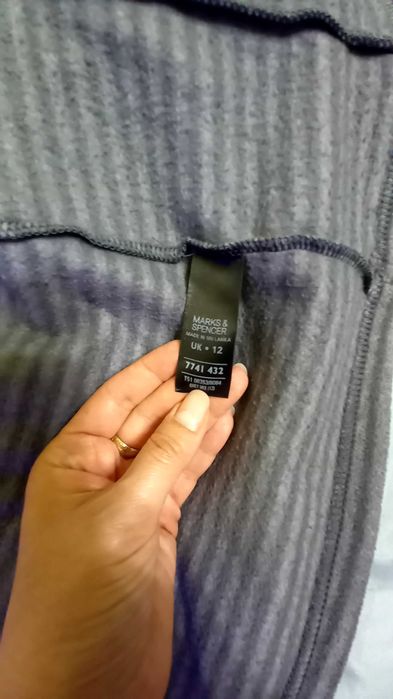 Hanorac gri M&S UK cu dungi fine, mas. M 38-40