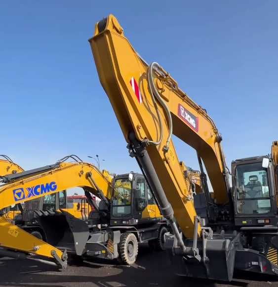 Экскаватор Колёсный 210-180 сотувда тайёр