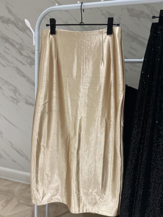 Женская прямая юбка