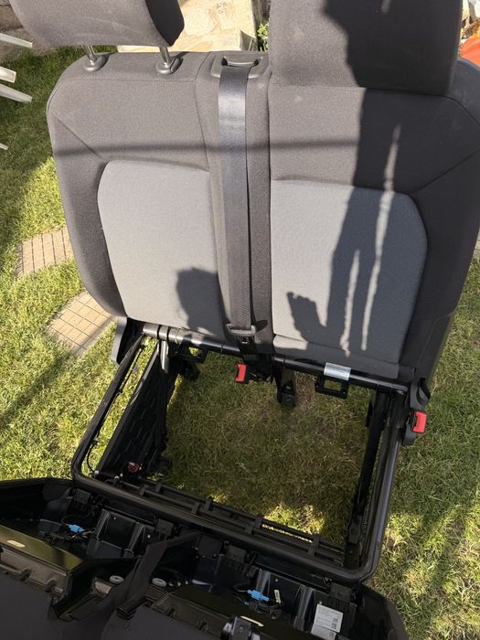 Седалки за VW Crafter 2022г