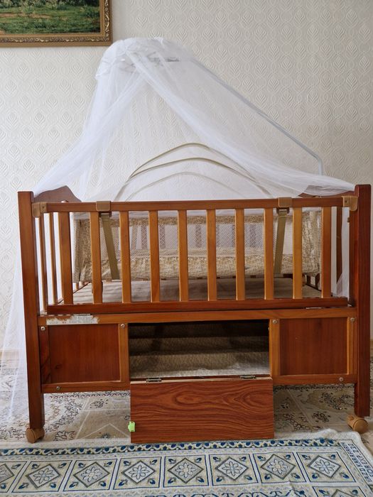 Продам детский манеж.