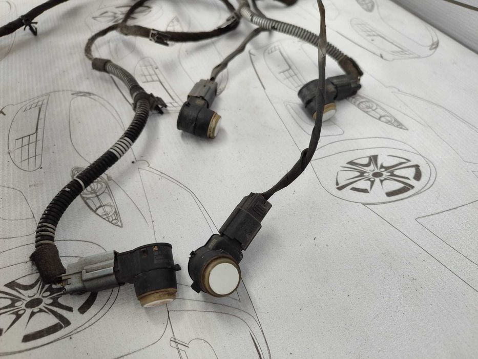 Senzori Parcare Fata (4 Buc.) + Instalatie Opel Zafira C Minivan 2011–2019 / Cod OEM 13282883 (5D2)