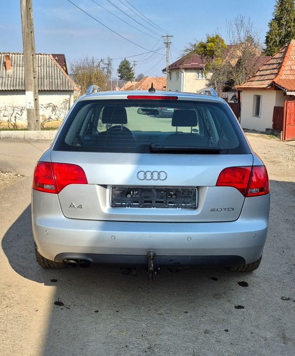 Audi a4b7 2.0 tdi.140cp