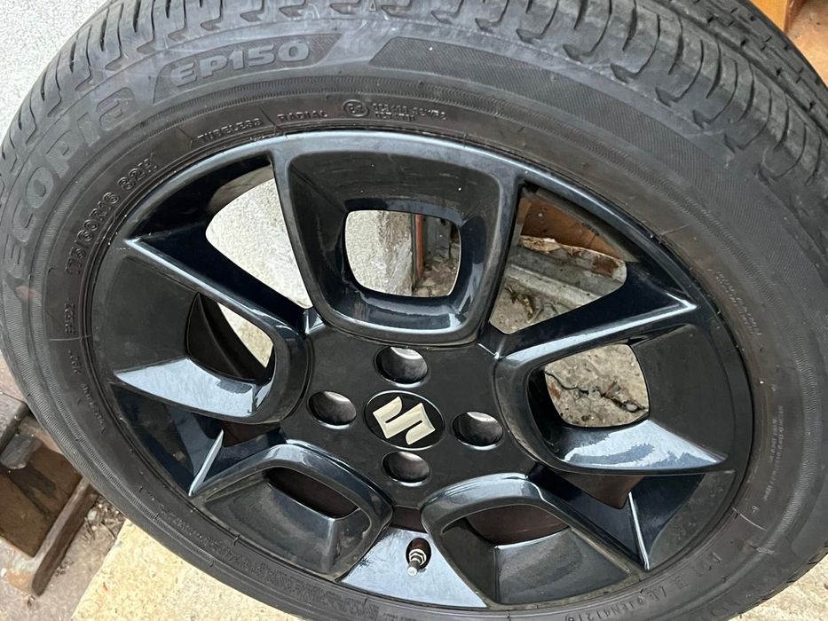 Set jante originale Suzuki și cu cauciucuri vară