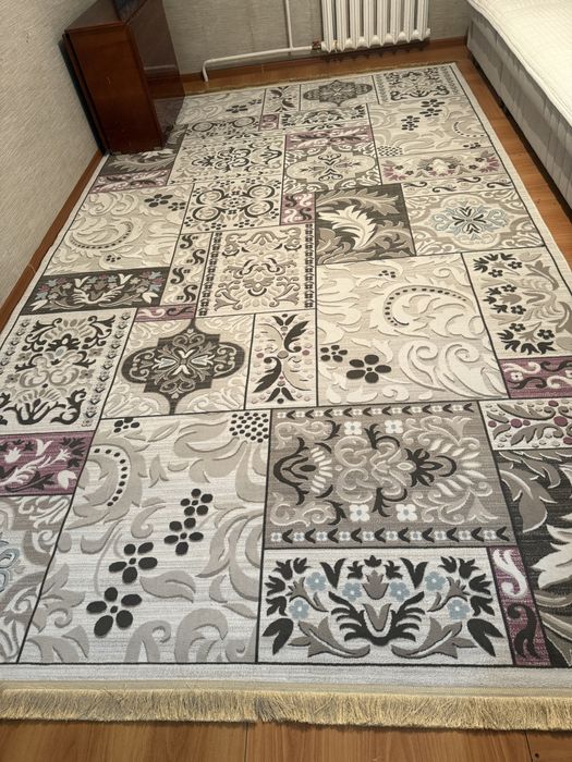 Продам ковер в отл состоянии