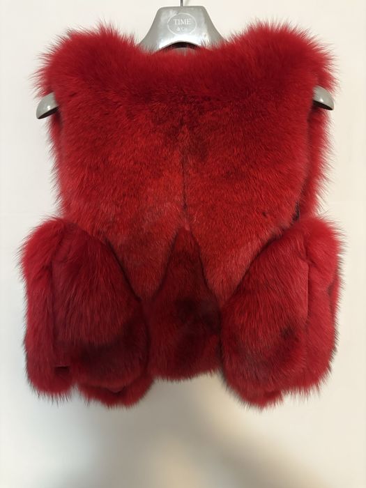 Haine din blana (imitatie): geaca, veste