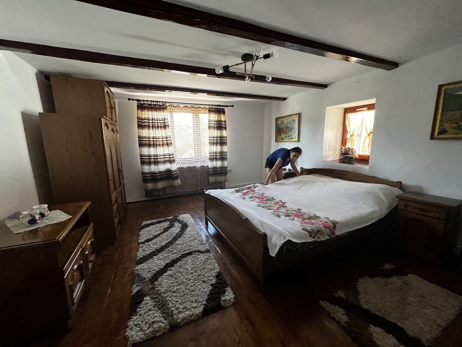 Cabana de închiriat în Poiana Aiudului, 19-20 persoane, vedere la Cheile Văliș