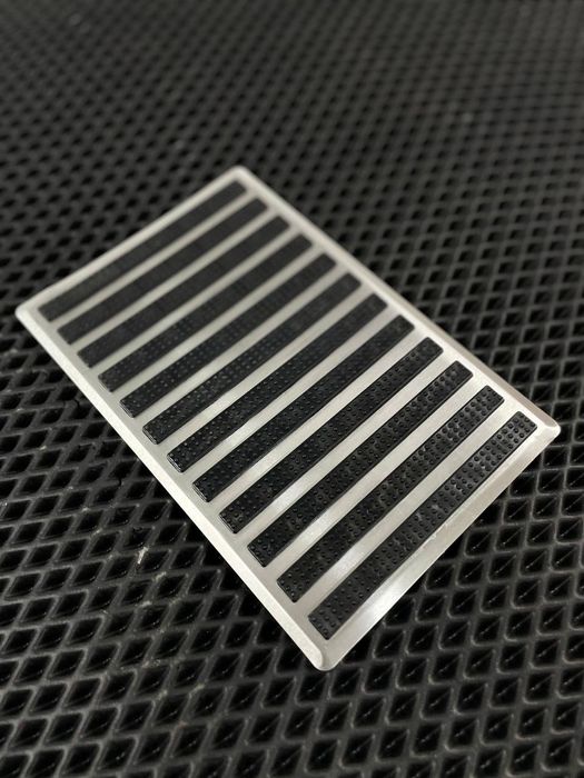 Подпятники для автомобилний ковриков