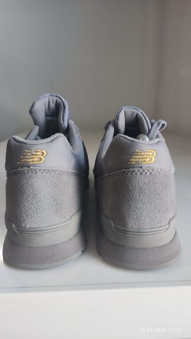 "New Balance"  996