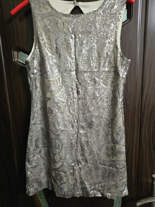 Парти рокля с пайети