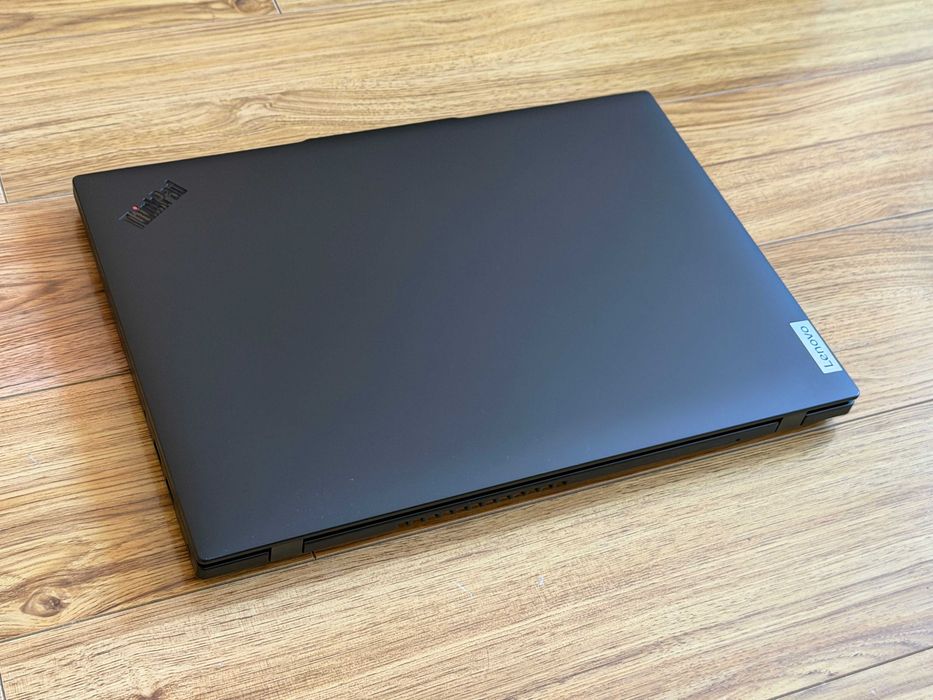 НОВ Lenovo ThinkPad L16 Gen 2`Ultra 5 225U 16GB DDR5 512GB NVMe WUXGA 400 Nits Гаранция 30 Месеца