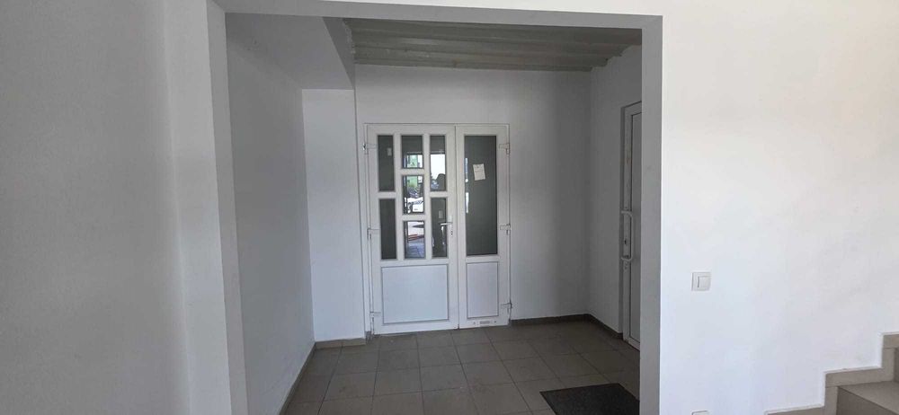 inchiriez spatiu depozitare 100mp str oxigenului/drumul intre tarlale