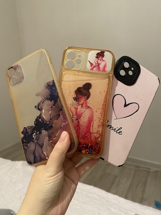 Отдам даром чехлы