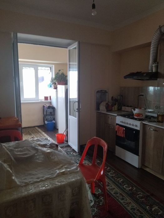 Sergeli yangi hayotda 3xonali 81 kv kelishtirip beramiz uy