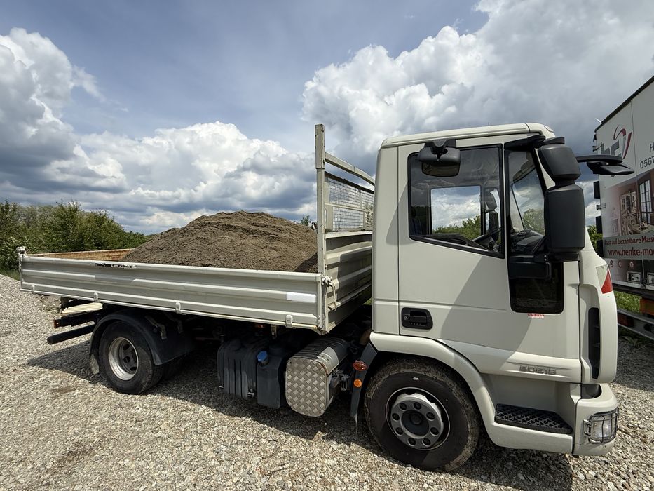 Transportam si vindem produse de balastiera si cariera.