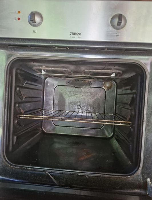 Cuptor Zanussi stare buna