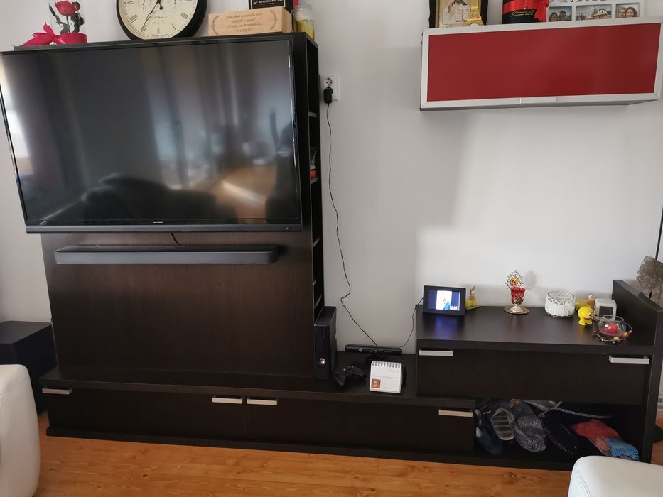 Vând mobila de living/sufragerie