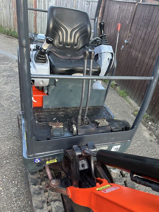 Kubota kx36-3  2011   1.5 tone excavator