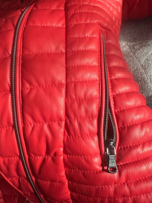 Дамско яке Guess