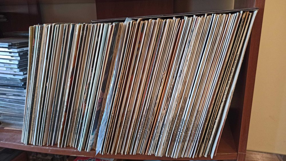 Виниловые пластинки. Разные жанры.