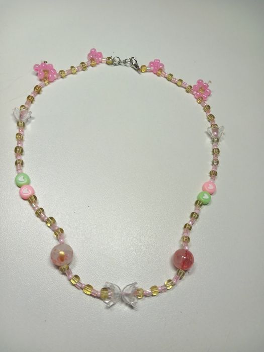 Гривни,пръстени и гердани от мъниста