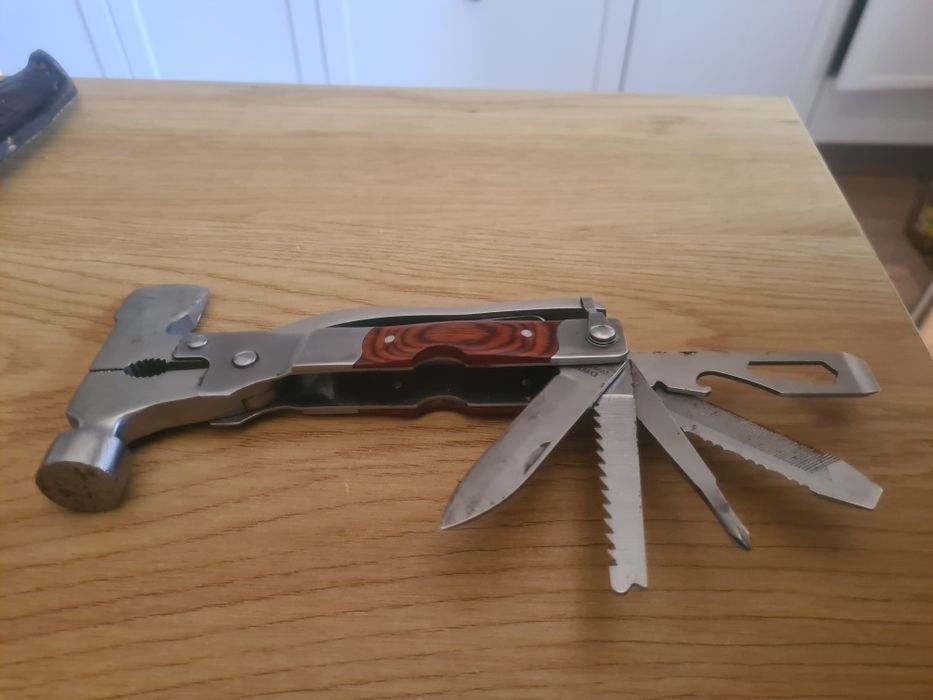 Нож с допълнителни преставки