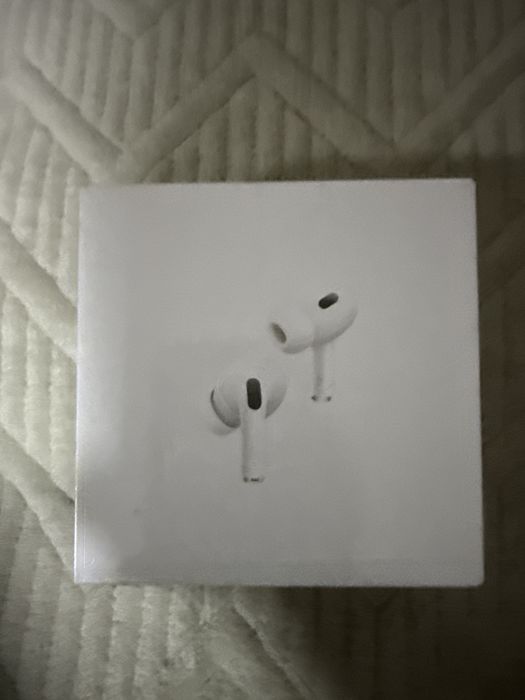 AirPods Pro 2 сатылады. Жағдайы жақсы. Қорабы және зарядкасы бар. 8000