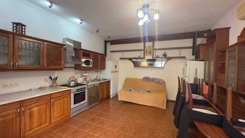 Дом Участок 4.3 сот Узбум Фаргона Йули Саракулька 45.000 сот Хозяин