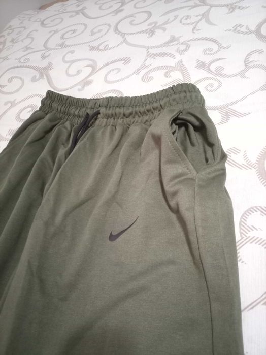 Нов екип на Найк Nike