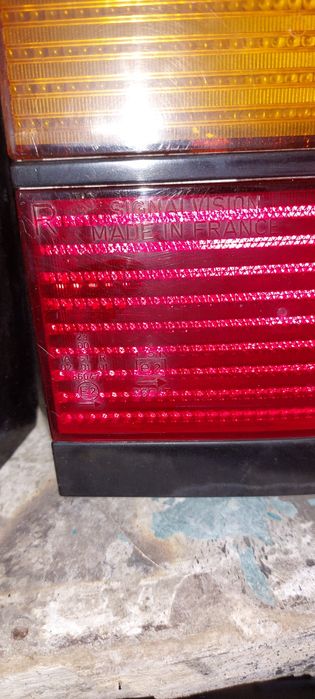 Продам задни фонари PASSAT B3 универсал