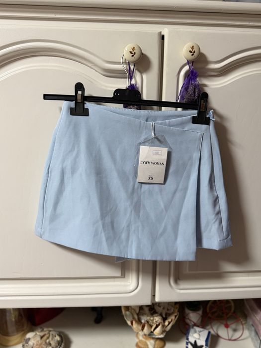 Fusta pantalon xs noua cu eticheta