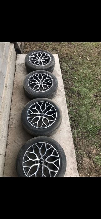 Продам хорошие титанки не варенный